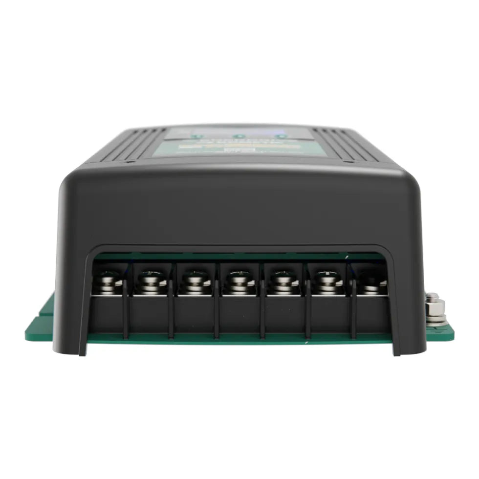 24V Enerdrive DC charger with built-in MPPT regulator for solar panels