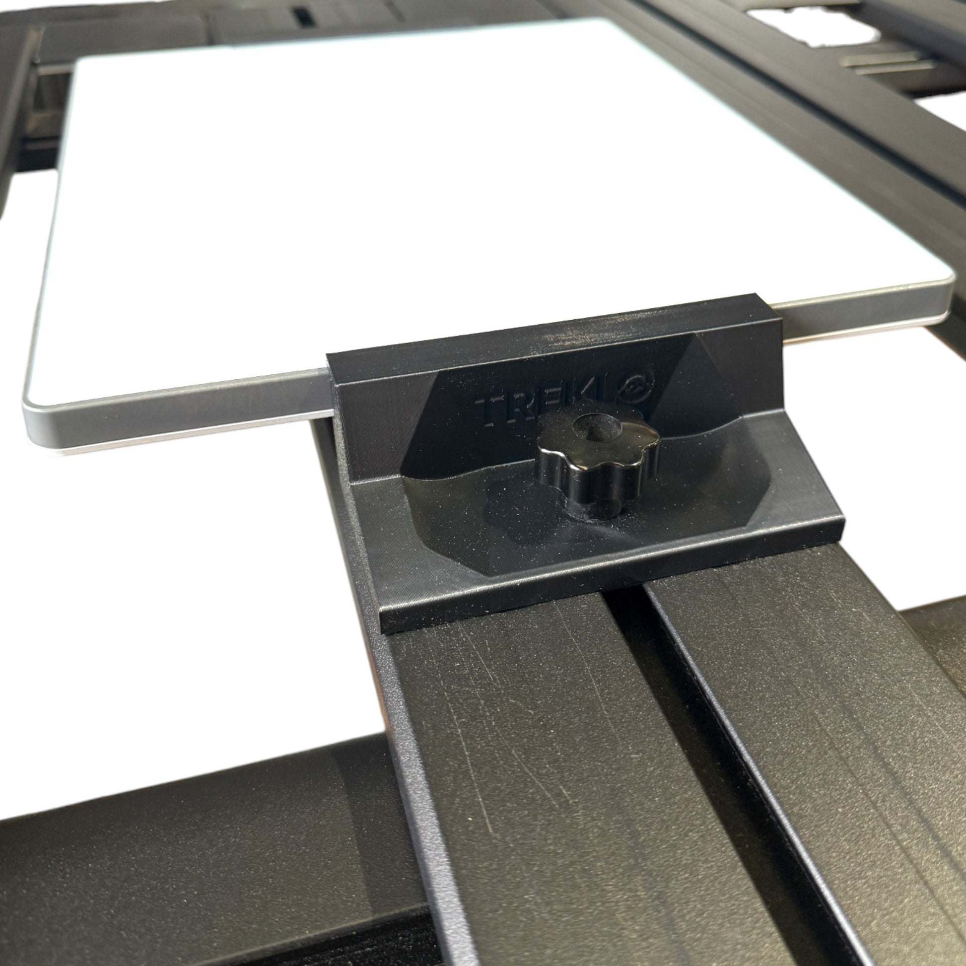 Starlink Mini mounted on roof rack platform for overlanding