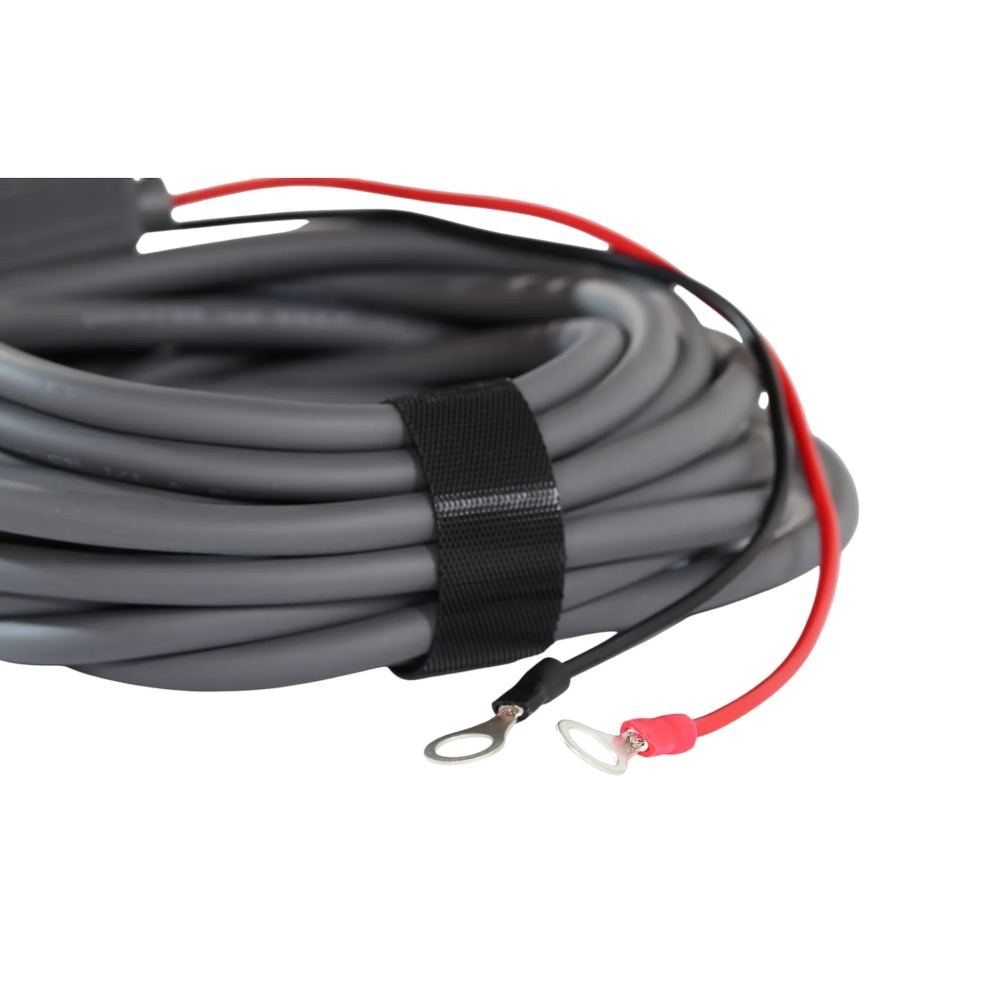 Starlink Mini ready-made DC cable used in off-grid installation