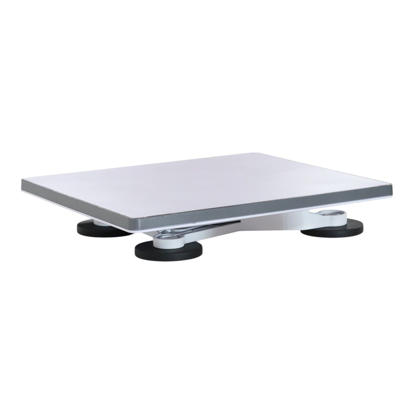 Low profile Starlink Mini magnetic mounting solution for reliable mobile internet