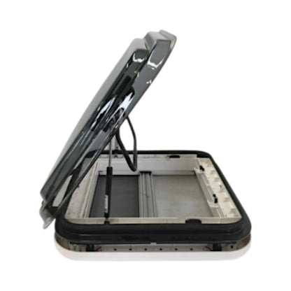 caravan-roof-skylight-vent-hatch-500x500-cutout