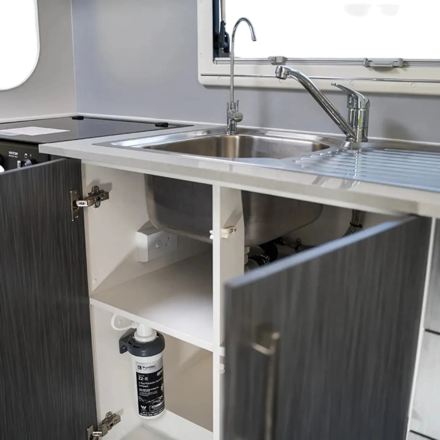 puretec tap with filter cartridge displayed simply