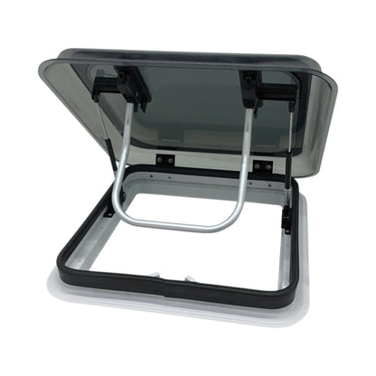RV roof skylight hatch with 400x400mm cut out for airflow and daylight