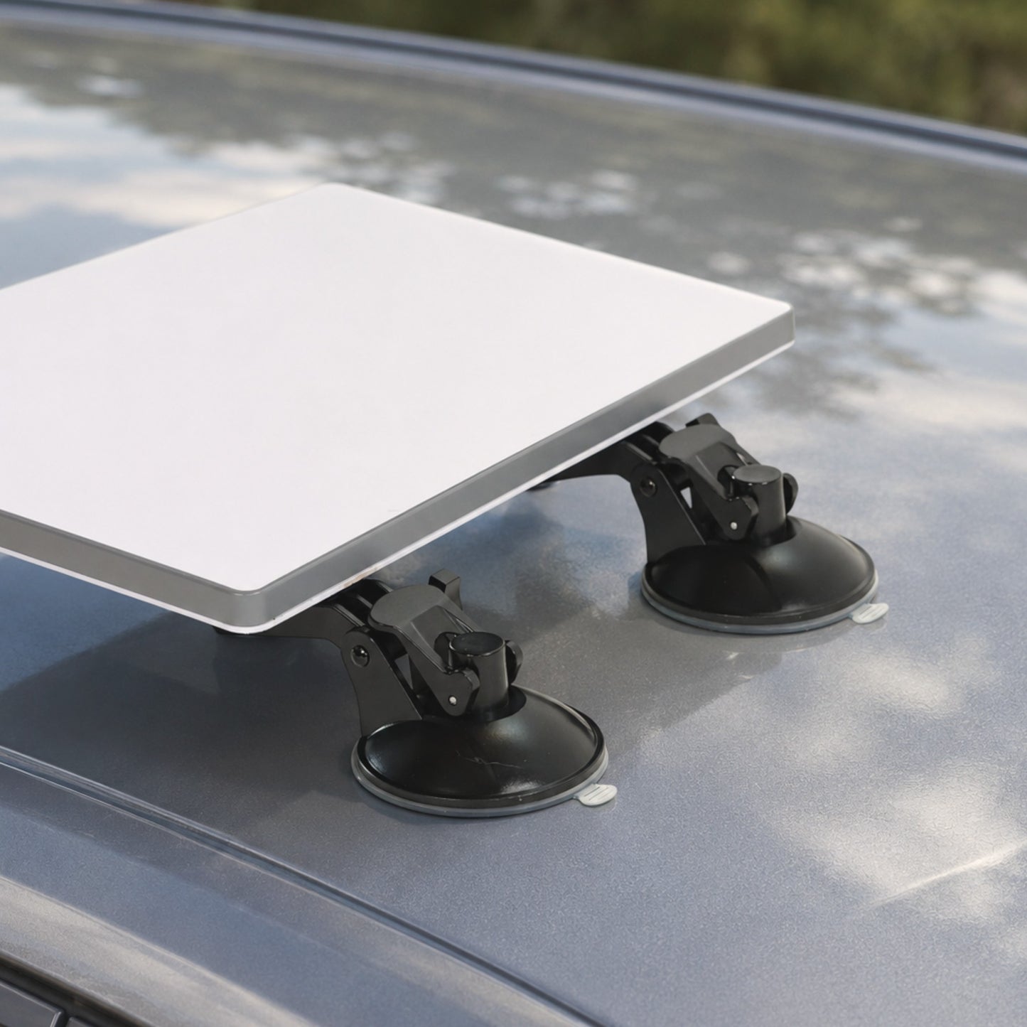 Starlink Mini suction mount for caravan, campervan, RV, marine, and 4WD applications